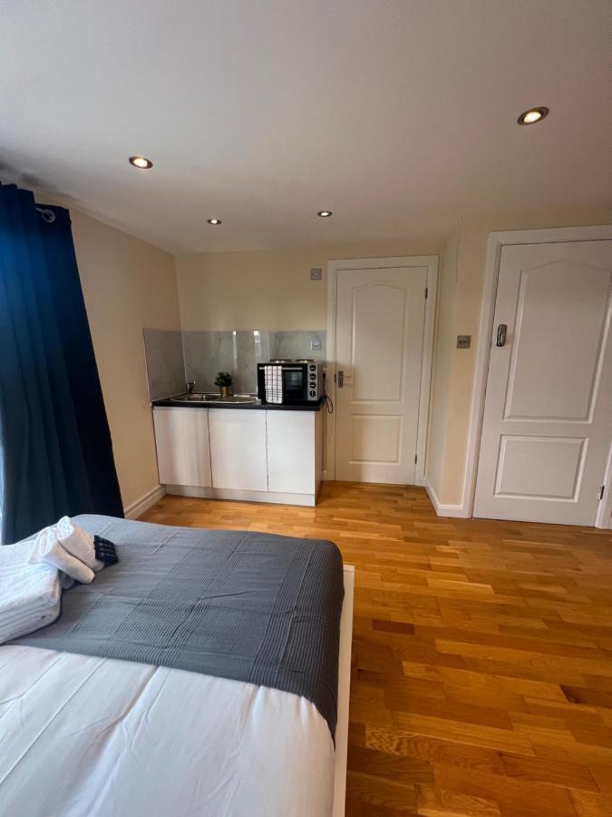 Stunning House 15 Min From Wembley Arena Hotel London Exterior photo